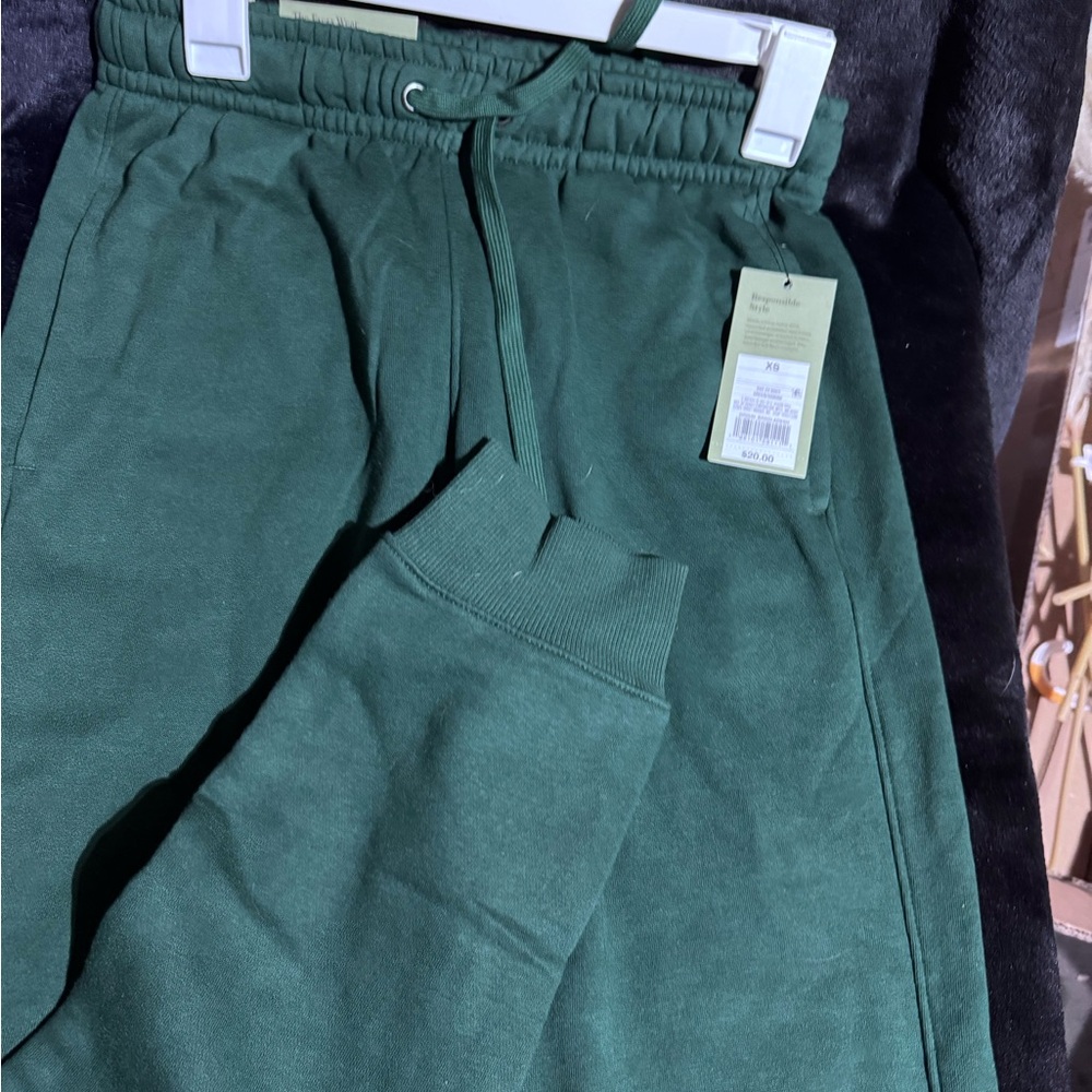 Men’s XS Green Jogger Pants GOODFELLOW NWT